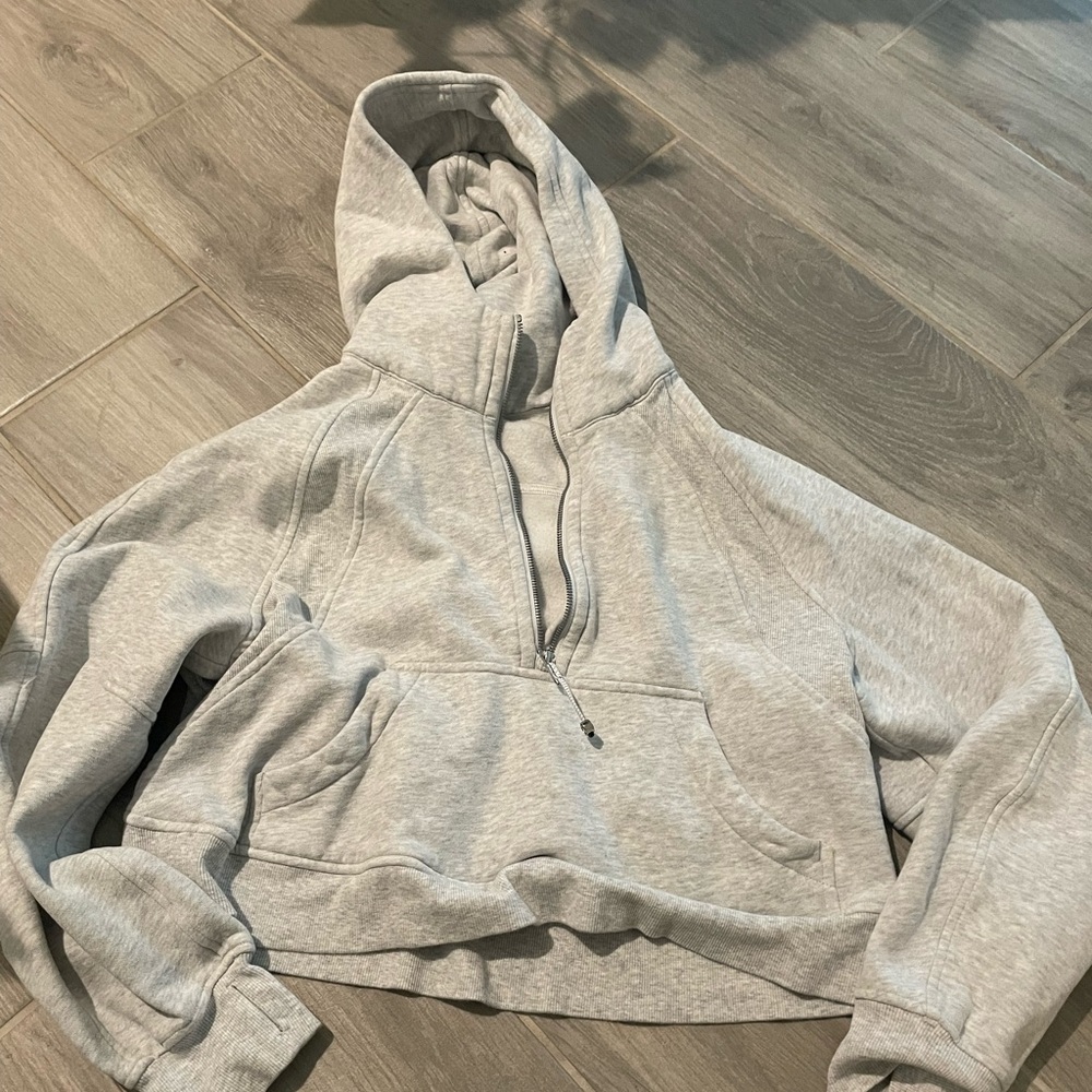 Lululemon Gray Hoodie Sweatshirt Pullover Crop Scuba- no size tag fits like M
